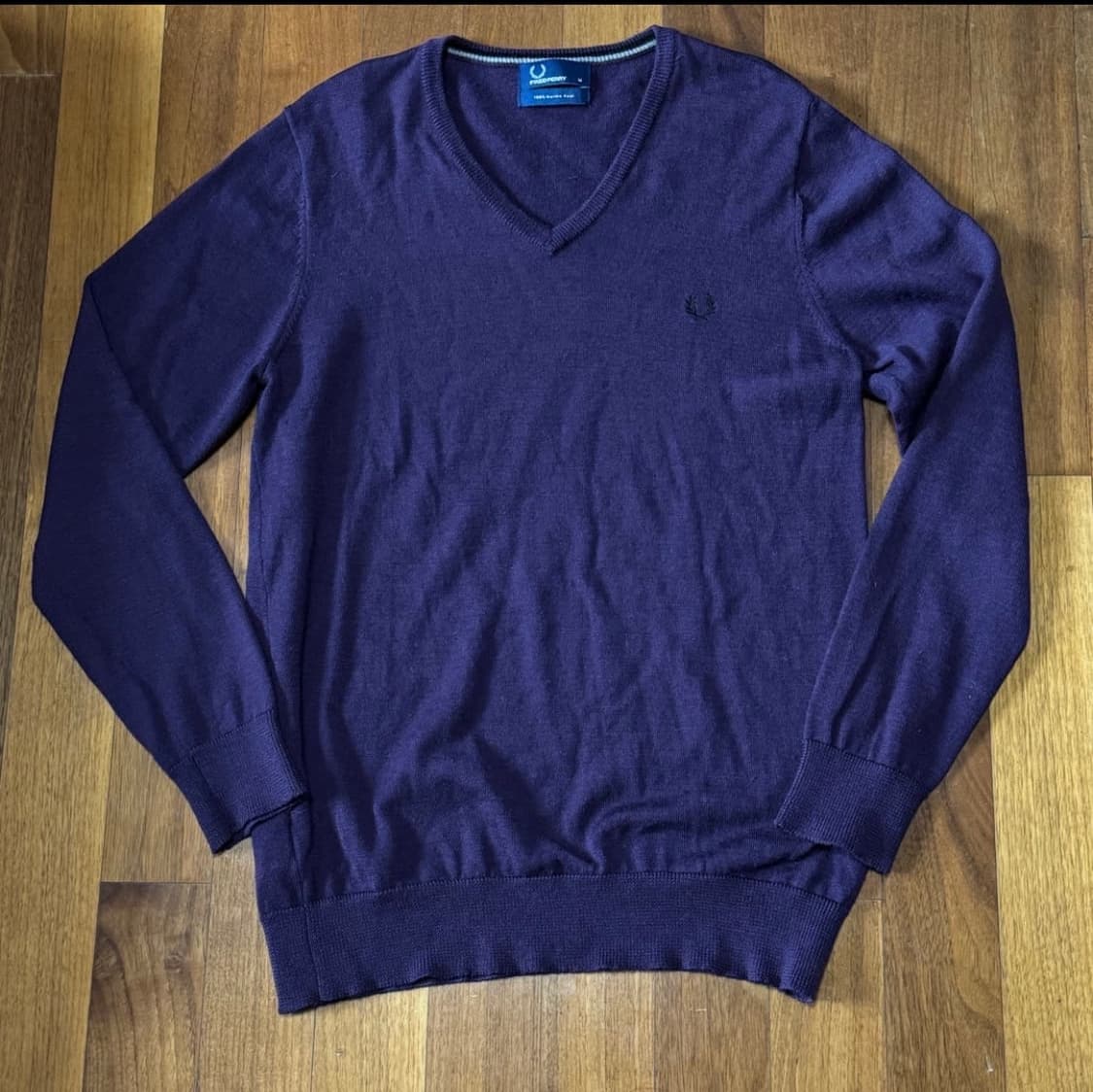 프레드페리 메리노 울 브이넥 니트 상품이미지1