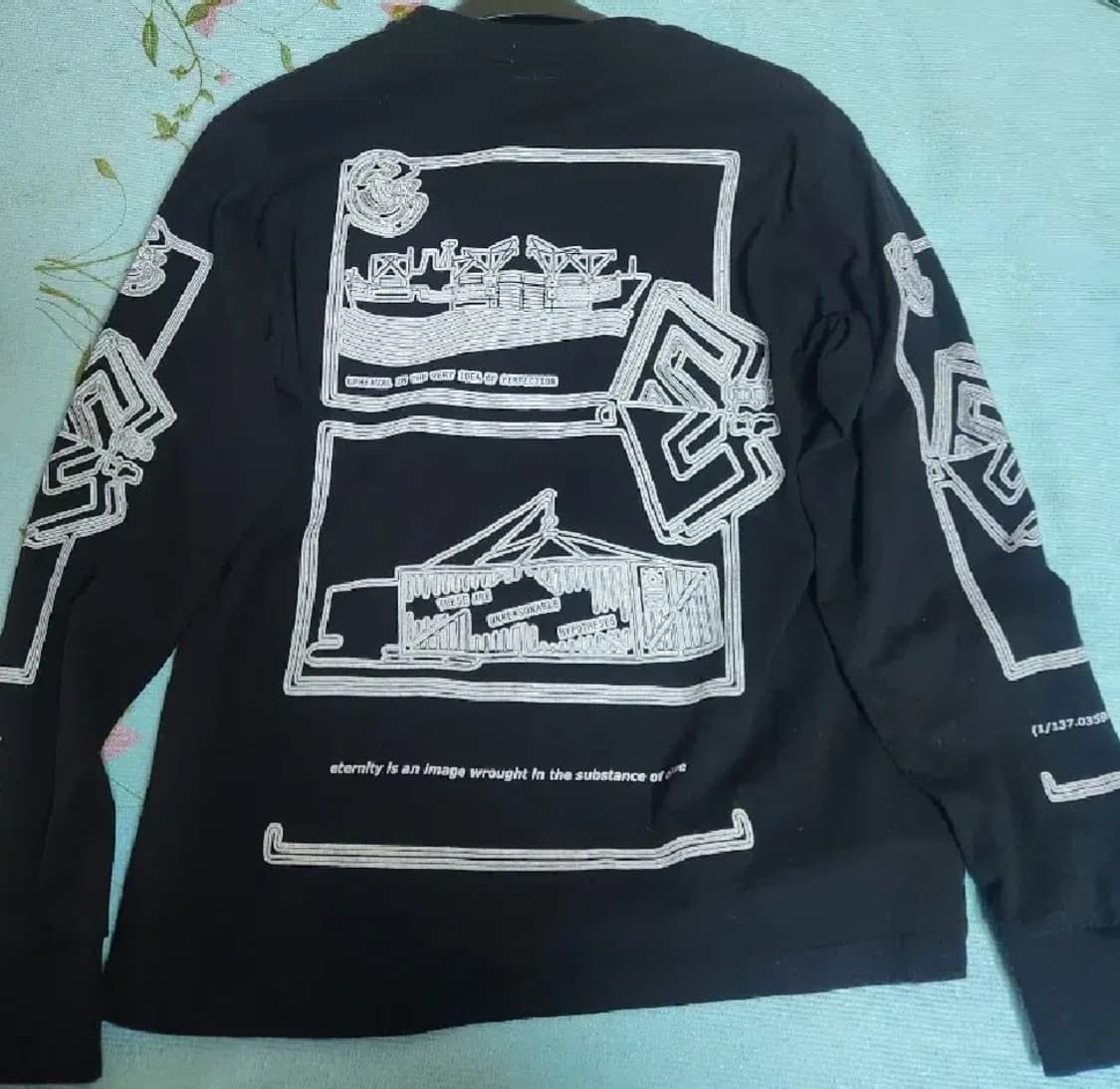 카브엠트 cav empt long sleeve 상품이미지2