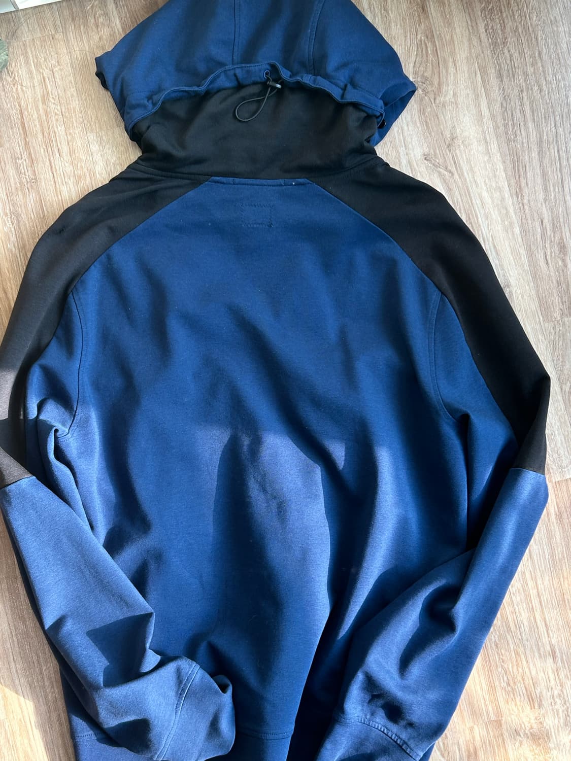 CP 컴퍼니 고글 후드집업 상품이미지2