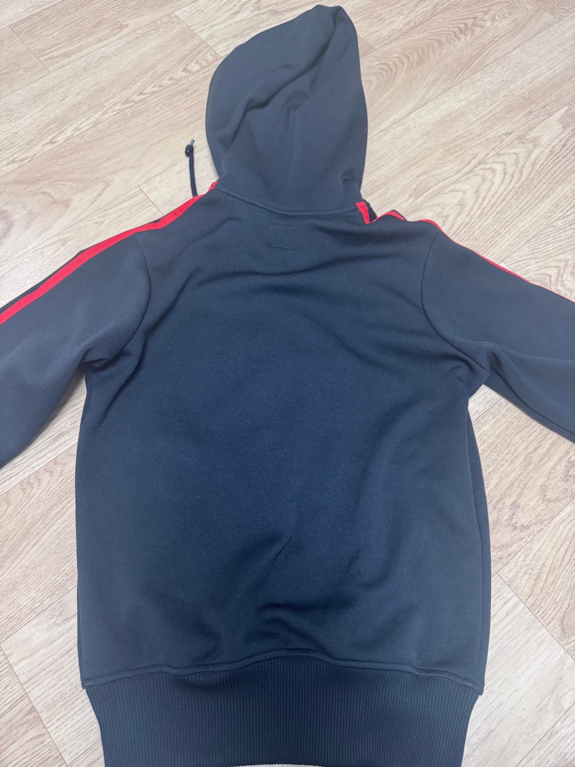 아디다스 유로파 후드집업 검/빨 상품이미지2