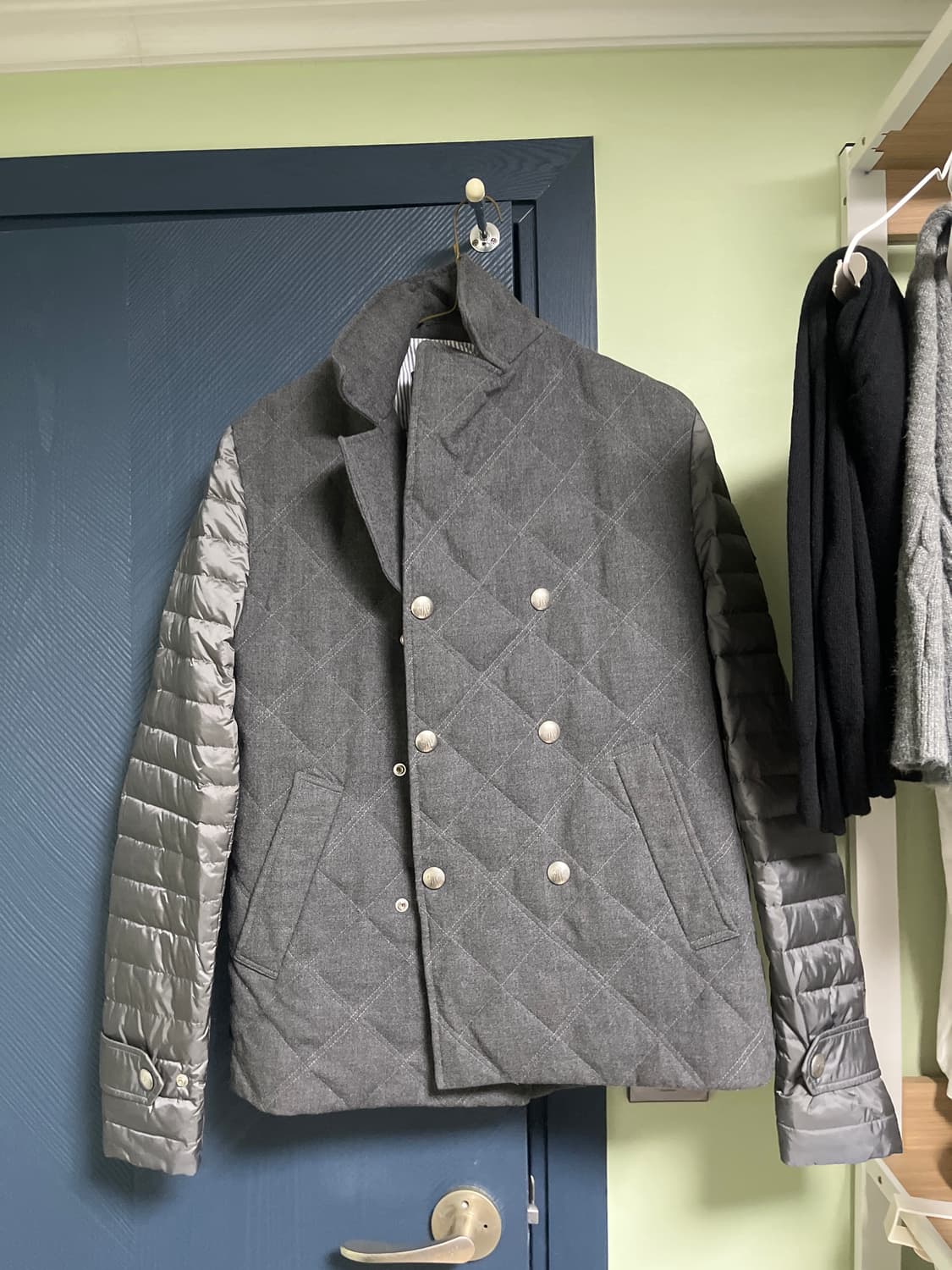 몽클레어 감마블루 패딩 가격제시 상품이미지1