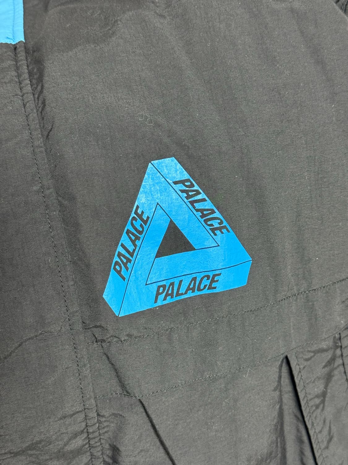 [L] 팔라스 18FW 서플렉스 쉘 자켓 블랙/블루 상품이미지3