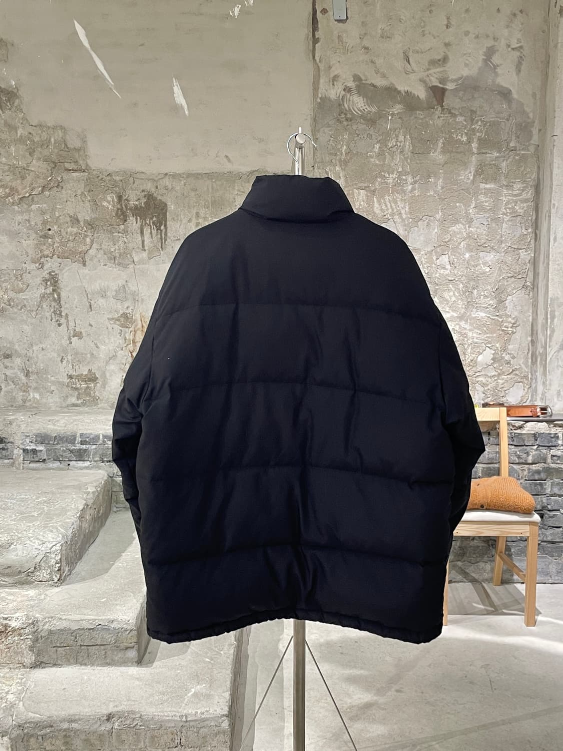 나이키 블랙 스우시 덕 다운 푸퍼  상품이미지6