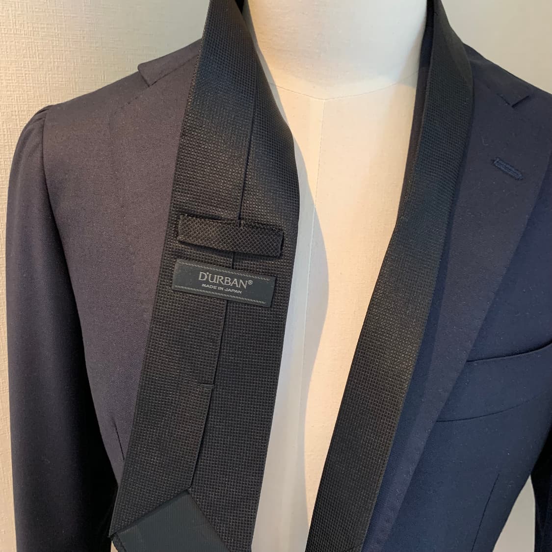 더반(DURBAN) 블랙컬러 이태리 명품넥타이 100실크 최상급 상품이미지2