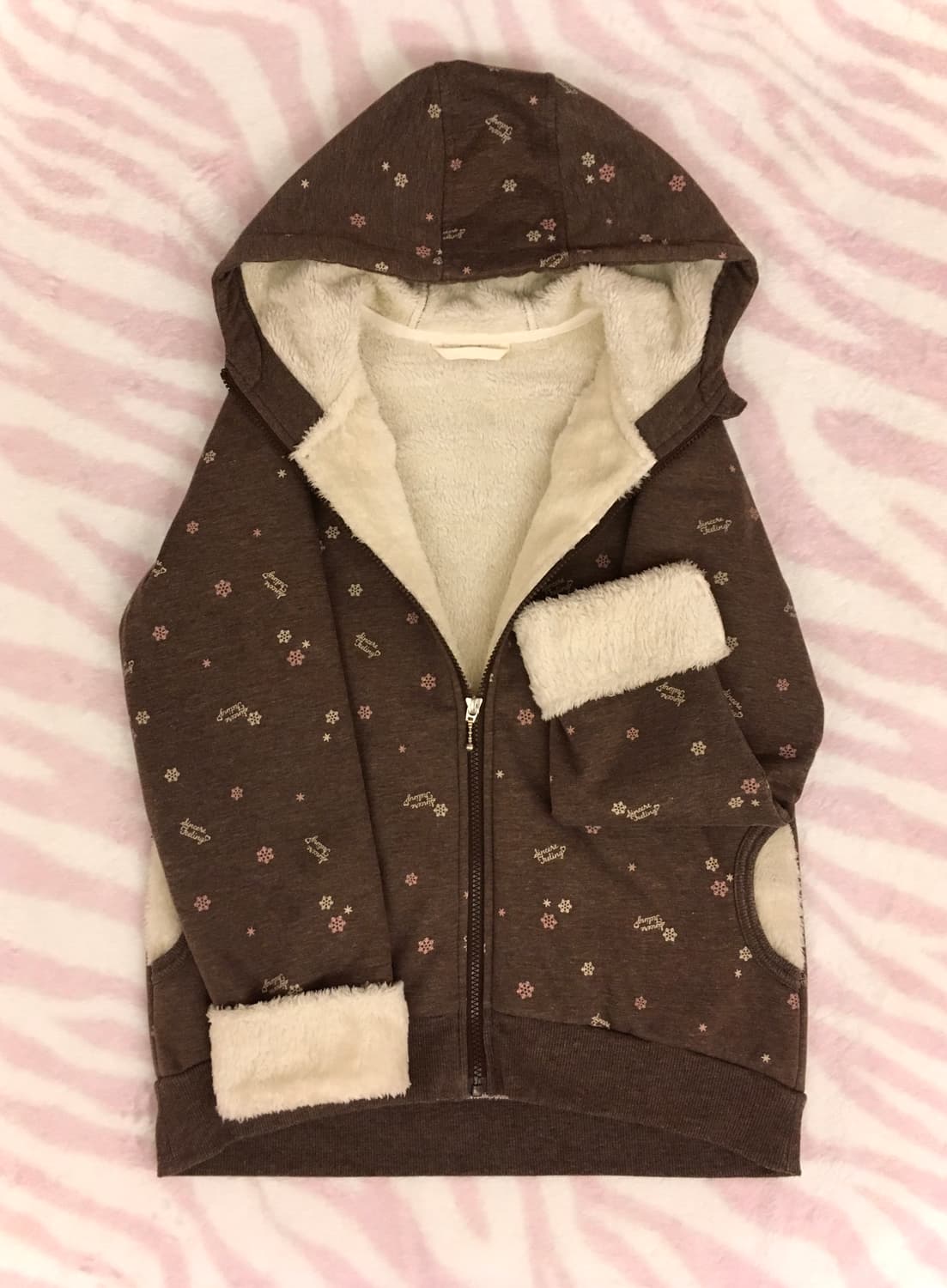 초코 라떼갸루 눈꽃무늬 퍼 후드집업 핀터레스트 상품이미지1