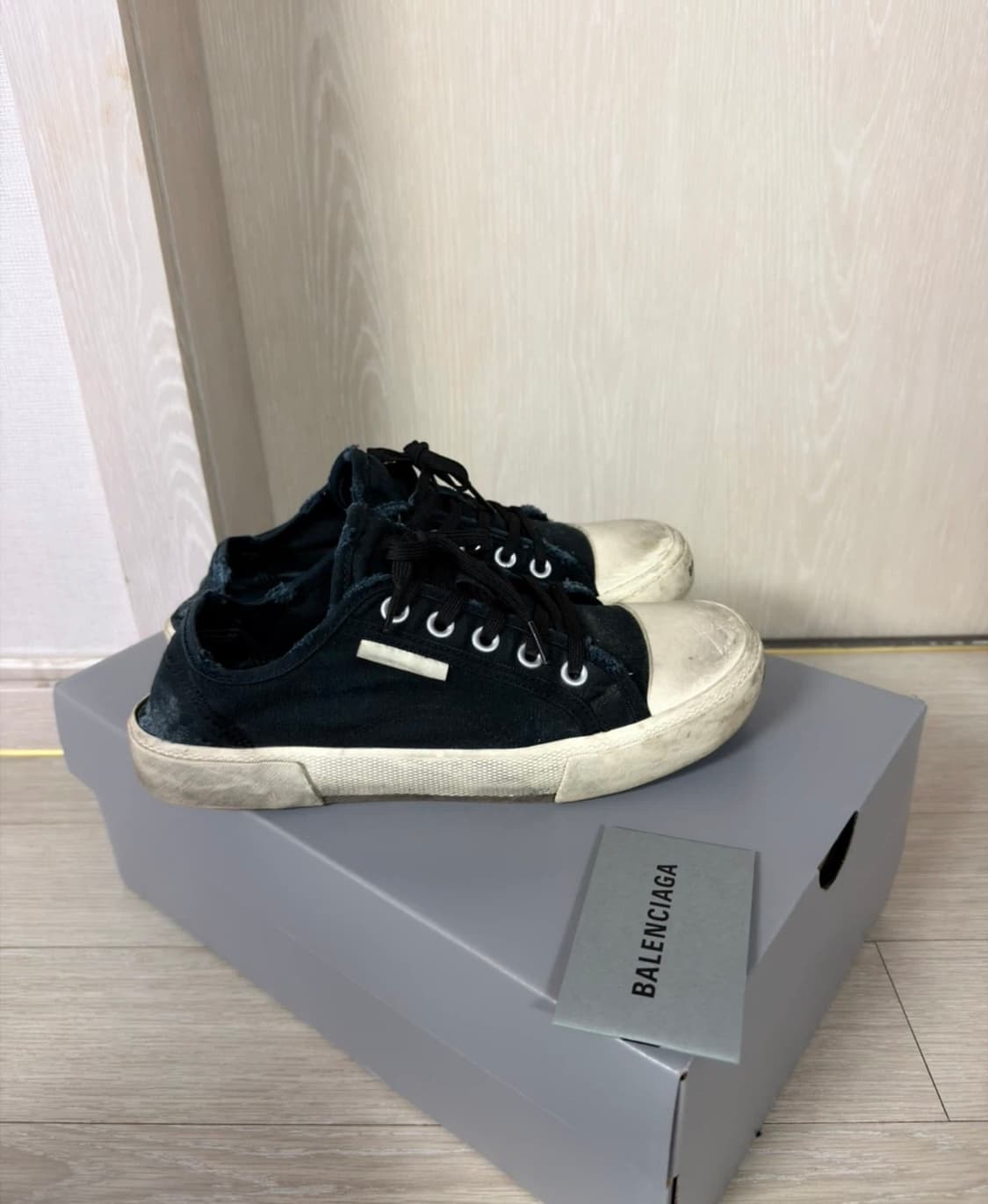 발렌시아가 파리스 스니커즈 상품이미지5