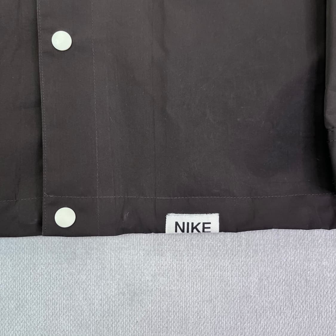 105 나이키 카카오 다크브라운 코치 자켓 상품이미지5