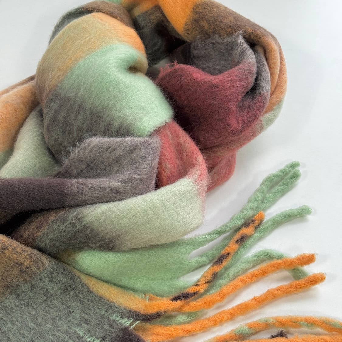 아크네스튜디오 모헤어 체크 머플러 상품이미지7