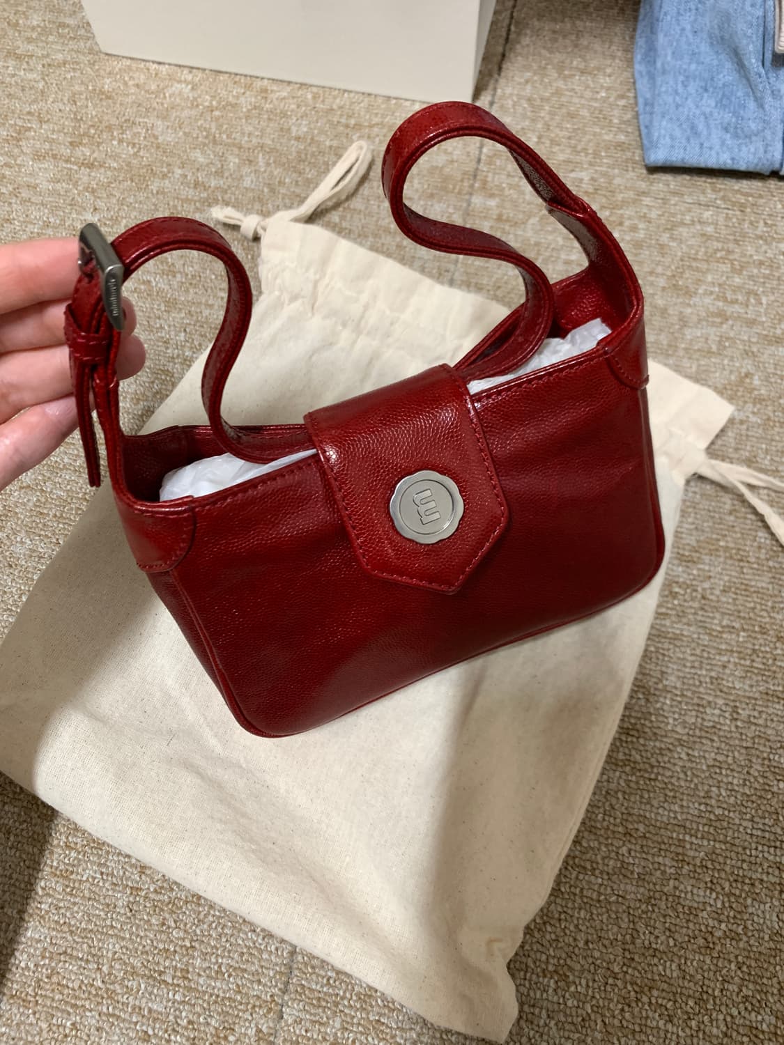 미닛뮤트 바톤 마이크로백 - 캐비어레드 상품이미지1