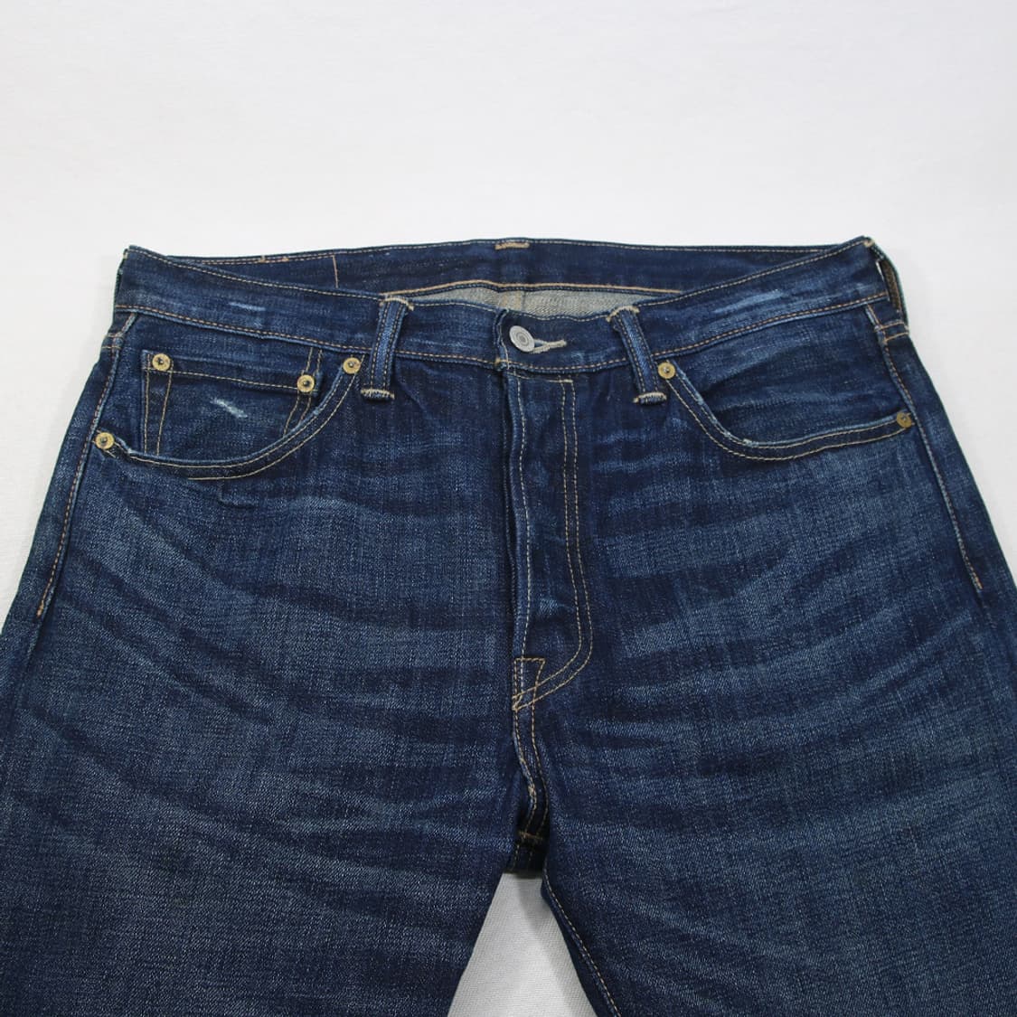 (착용컷) 리바이스 501 (남성용 33.5) 상품이미지4