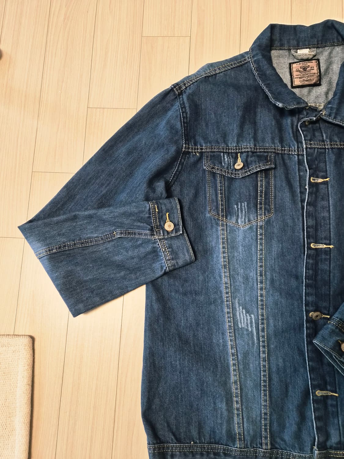 빈티지 워싱 데님 자켓 (가슴 60/총장 72) 상품이미지2