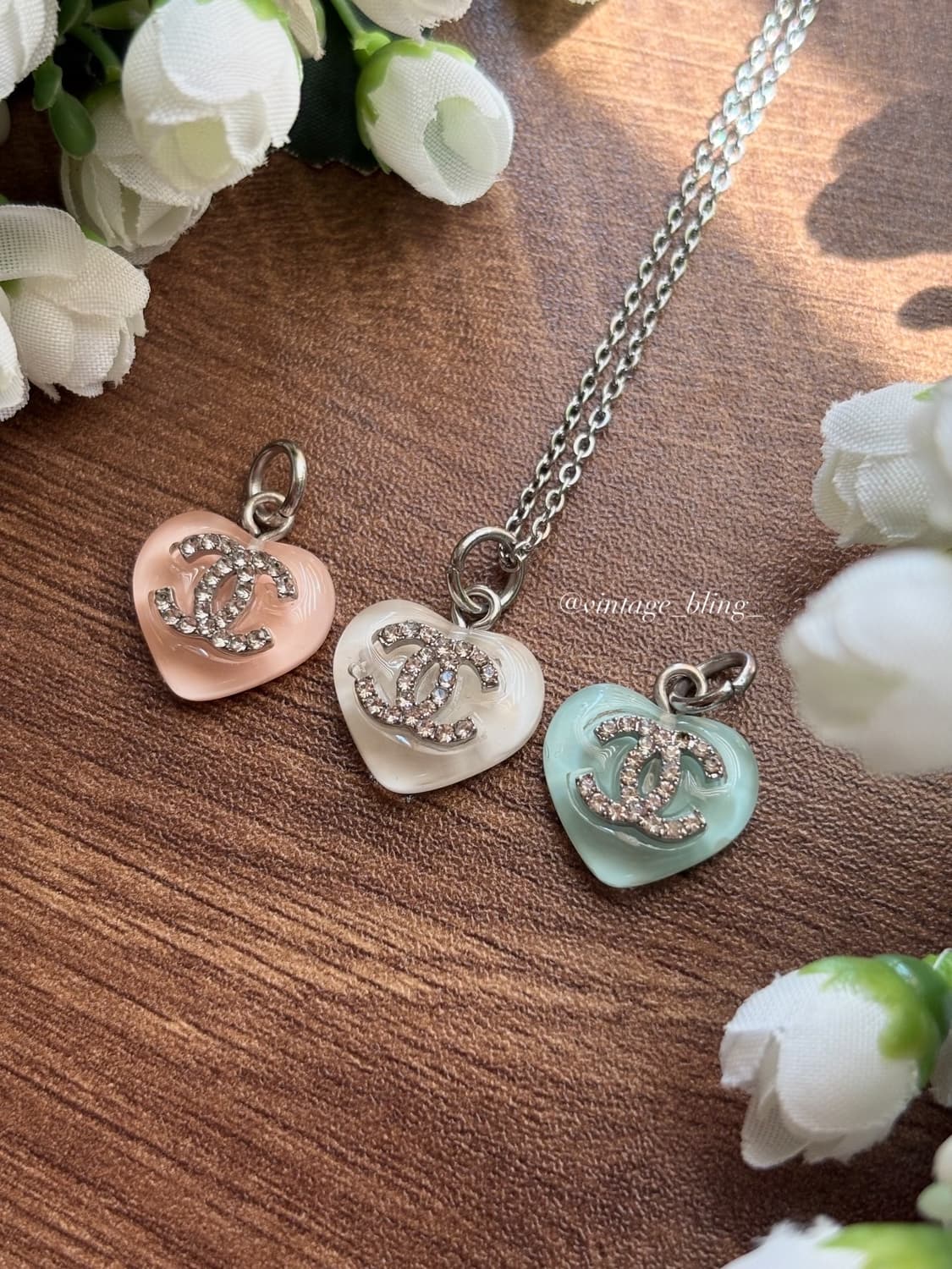 샤넬 크리스탈 파스텔 하트 실버 목걸이 상품이미지1