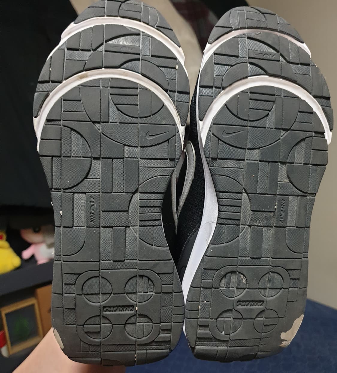 나이키 에어맥스 인터락 라이트 블랙 (245) 상품이미지5