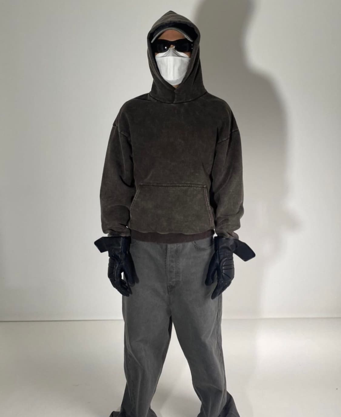 VUJADE 뷰자데 블랭크 워시드 후드 브라운 상품이미지1