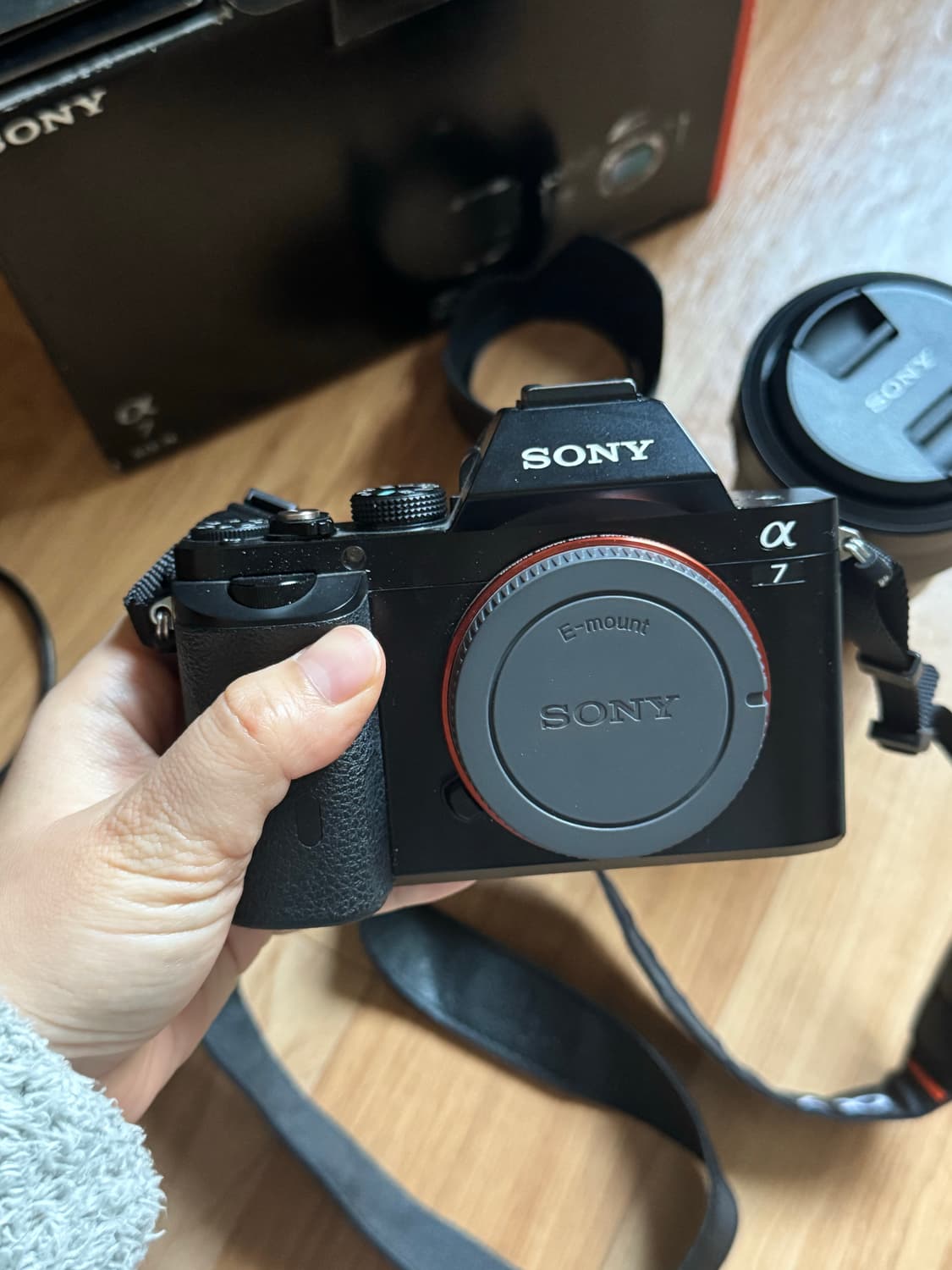 소니 a7 바디+ sel2470z렌즈 fe4/24-70 zeiss 상품이미지1