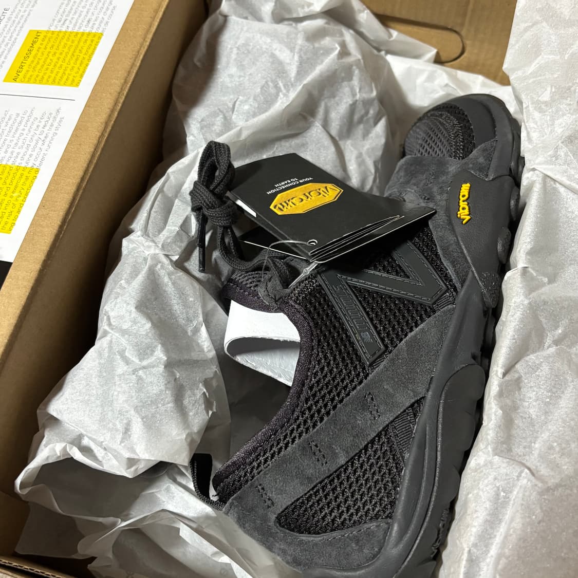 뉴발란스 미니머스 mt10O 블랙 245 새상품 상품이미지3