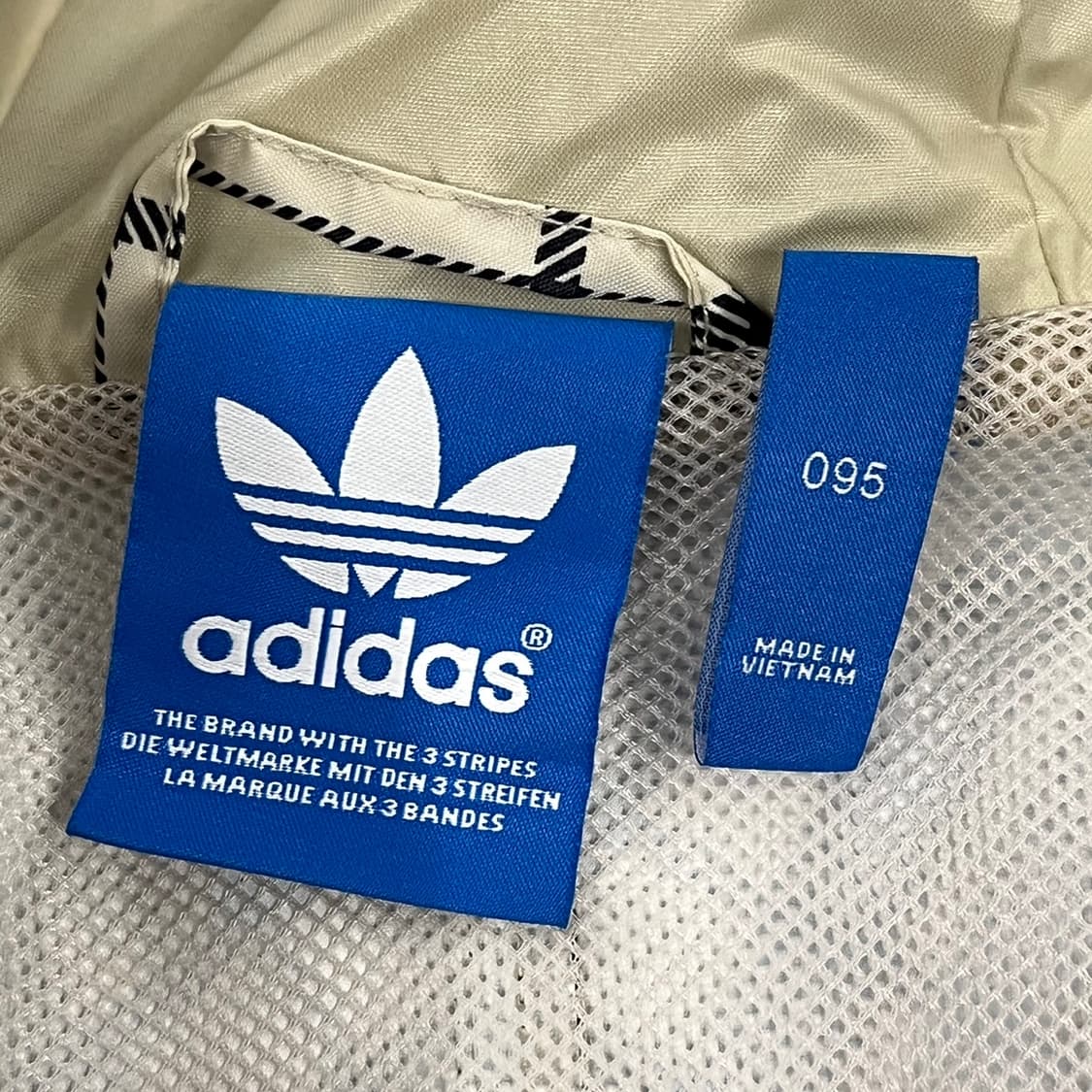 아디다스 체크 흰검 오레오 바람막이 95 상품이미지5