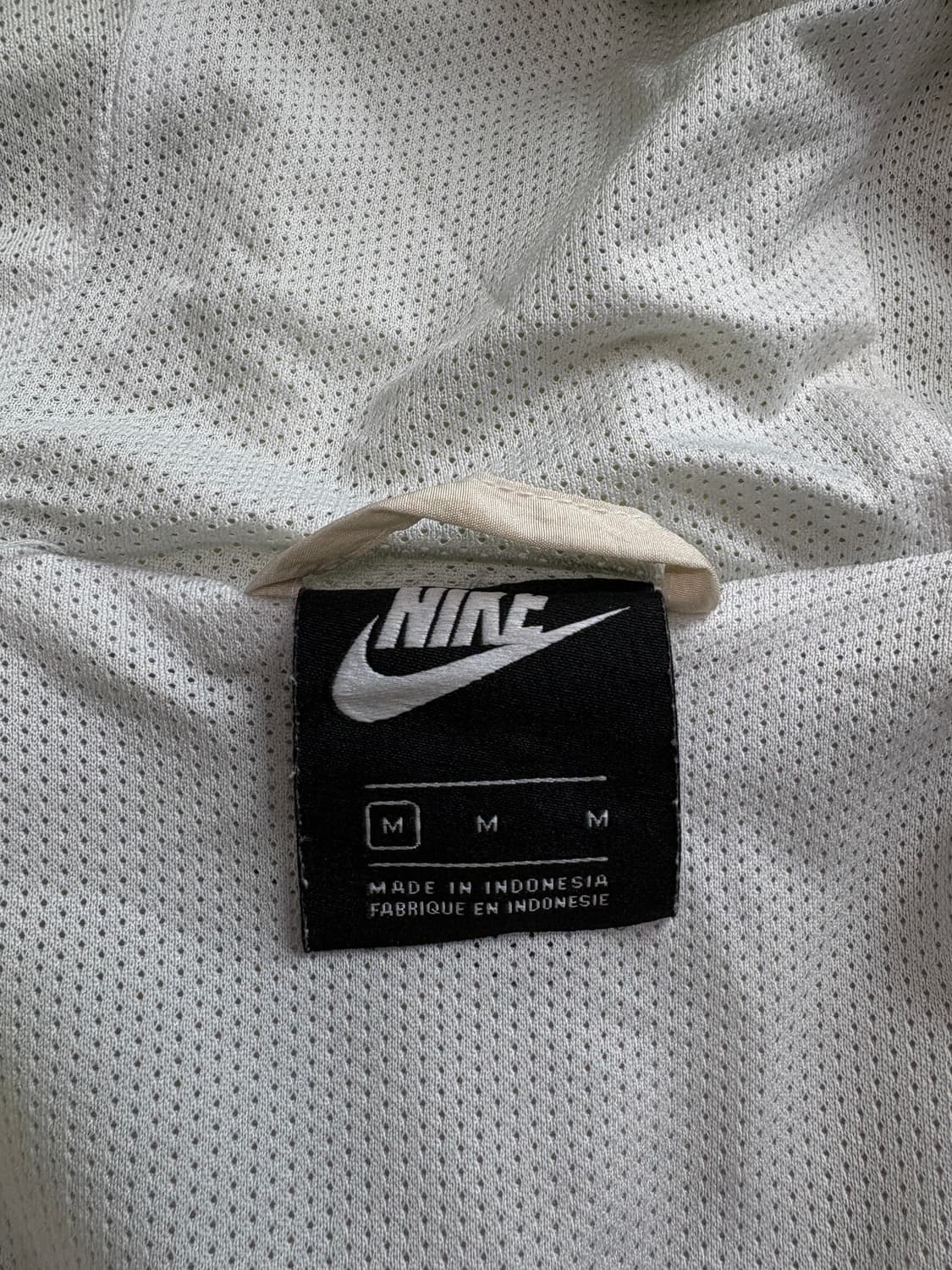 나이키 더블 스우시 가디스 빅토리 바람막이 3299 상품이미지4