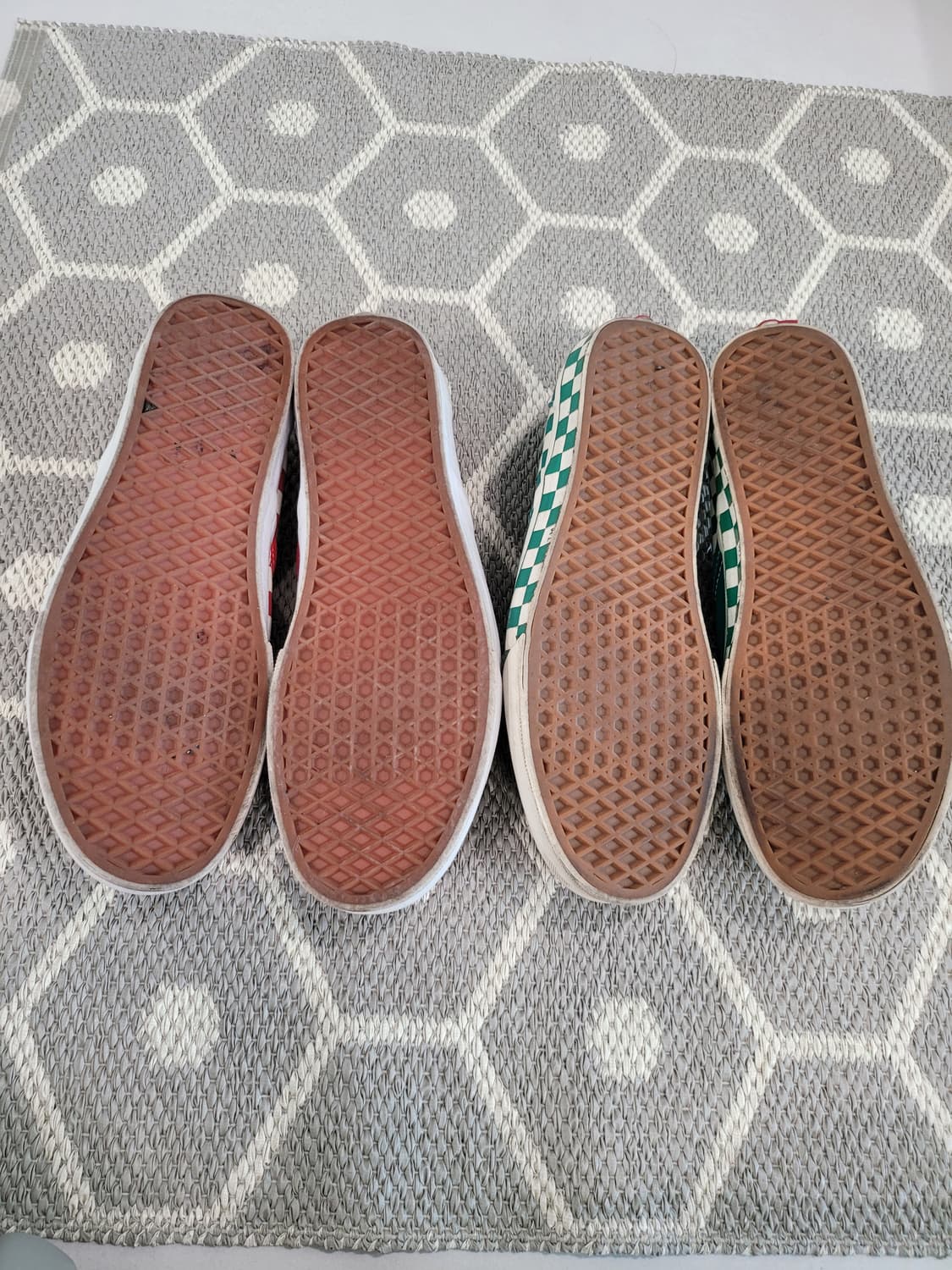 내 발끝의 클래식, 반스 체커보드 & 사이드월 슬립온 (US10/280) 상품이미지9