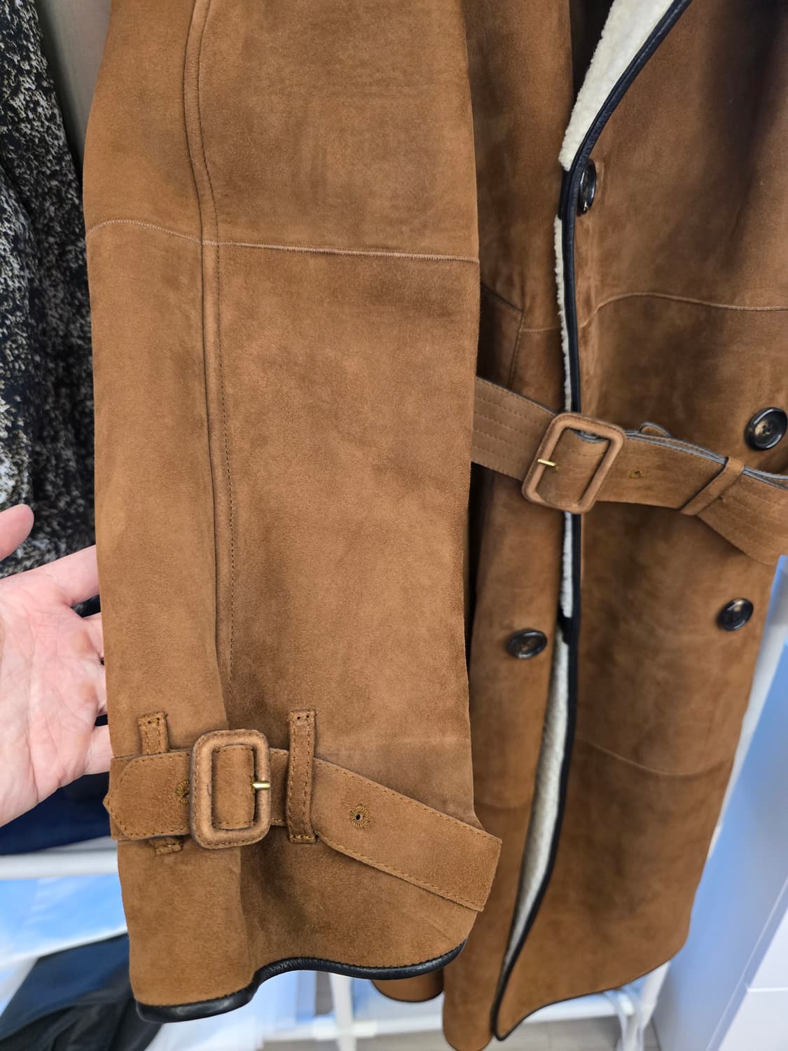 버버리 카멜 스웨이드 무스탕 롱 코트 50사이즈 상품이미지6