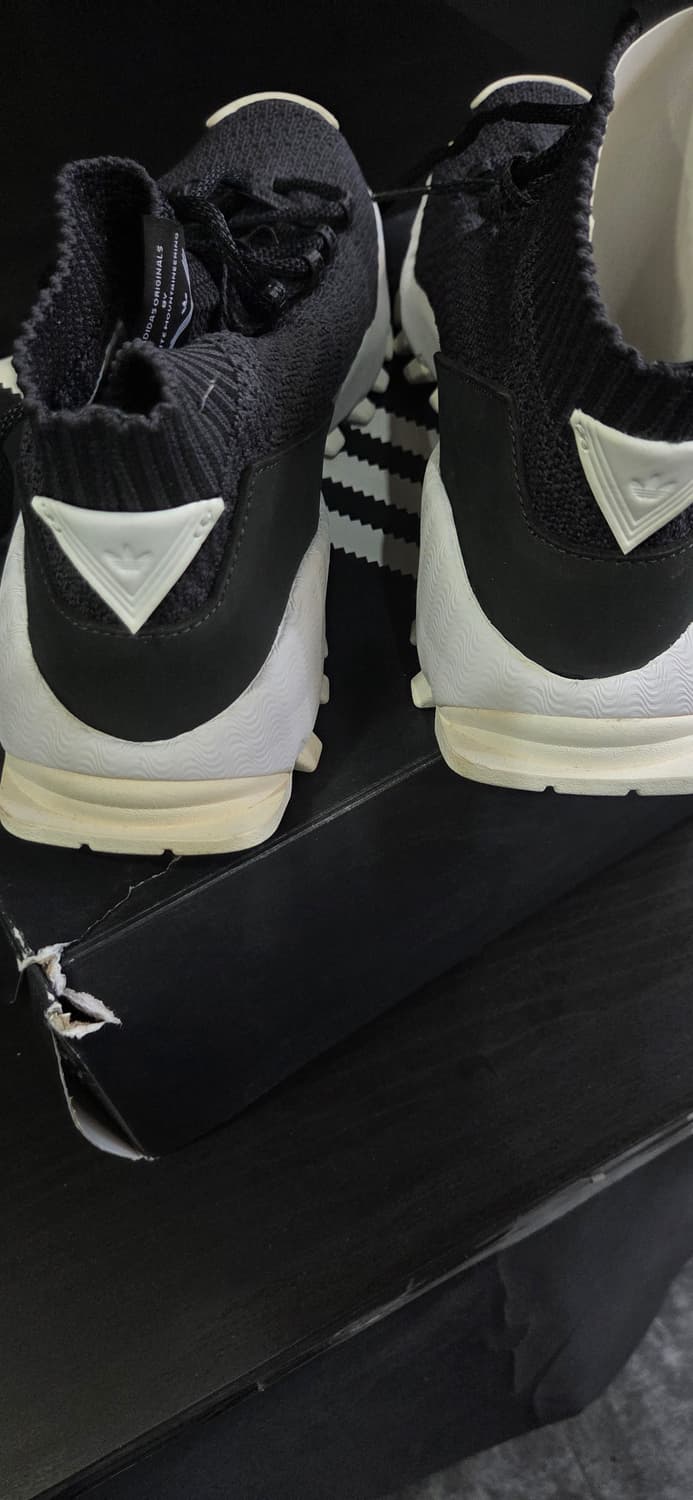 White Mountaineering X Adidas Seeulater 상품이미지4