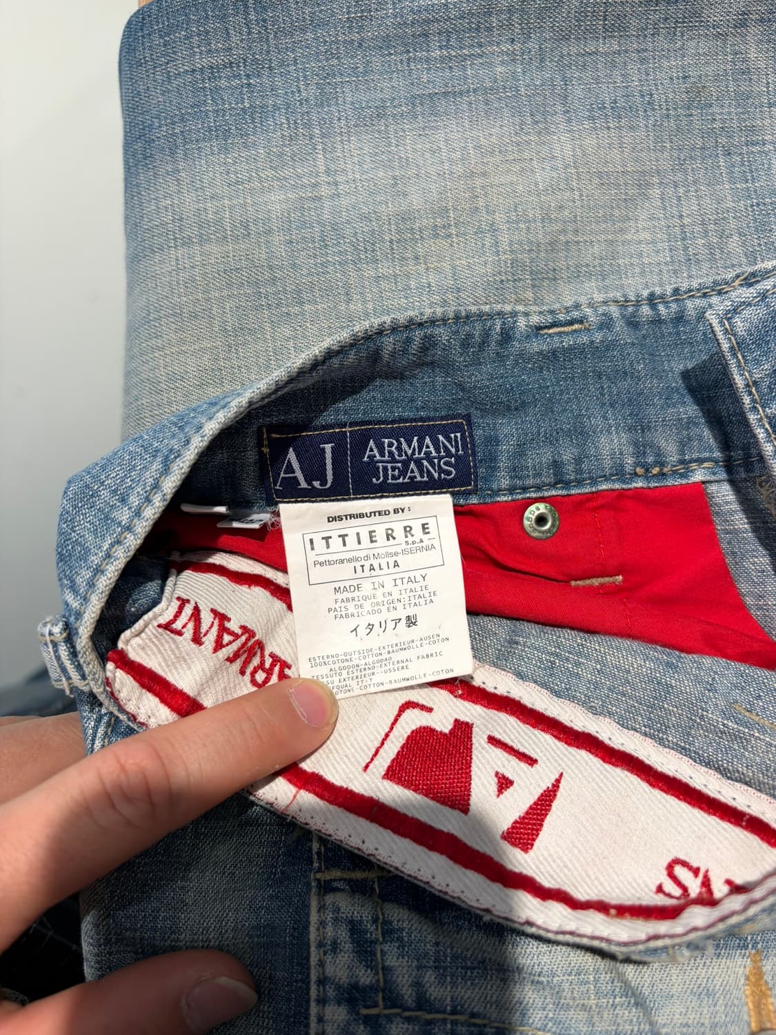 Armani Jeans 워싱 플레어 데님 상품이미지4
