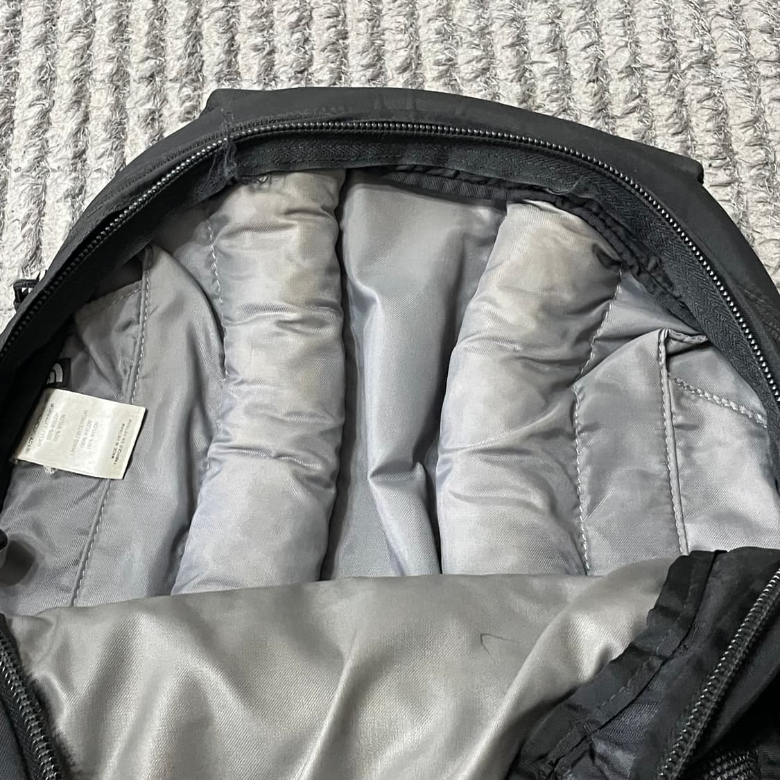 노스페이스 학생 블랙 백팩 가방  상품이미지5