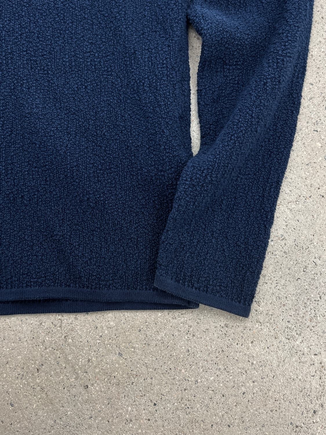 스톤아일랜드 와펜 네이비 헨리넥 부클 니트 상품이미지5