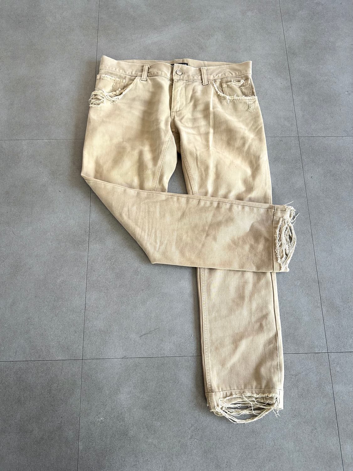 돌체앤가바나 베이지 디스트로이드 새깅진 상품이미지3