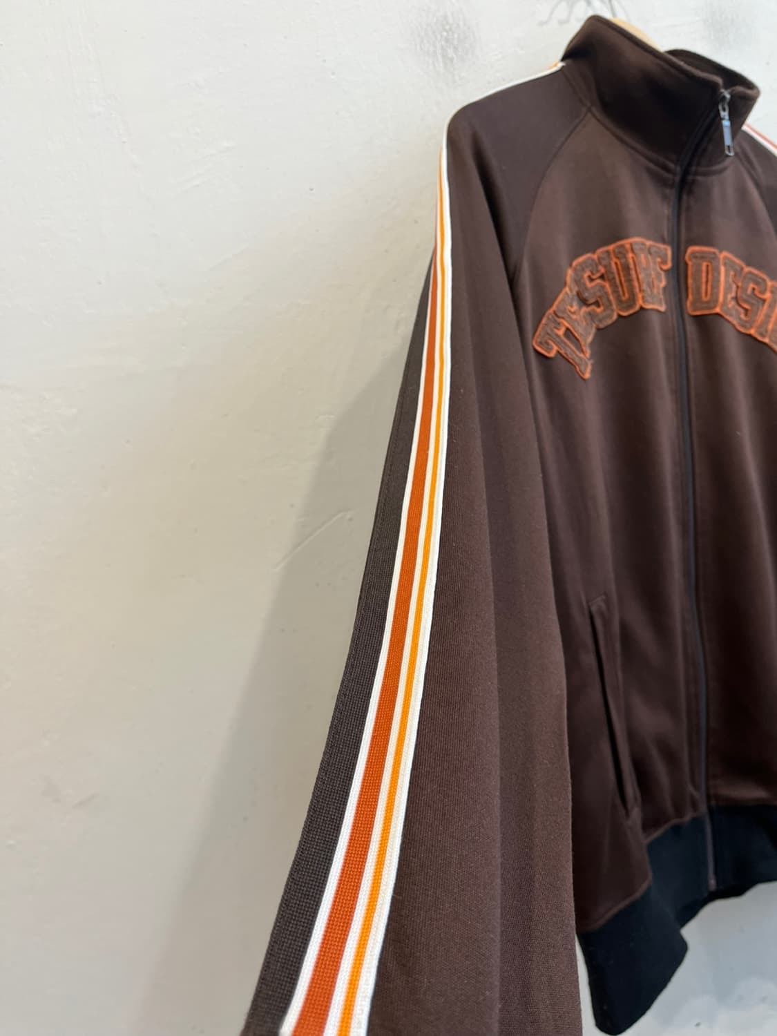 T&C Surf Design 브라운 져지 상품이미지4