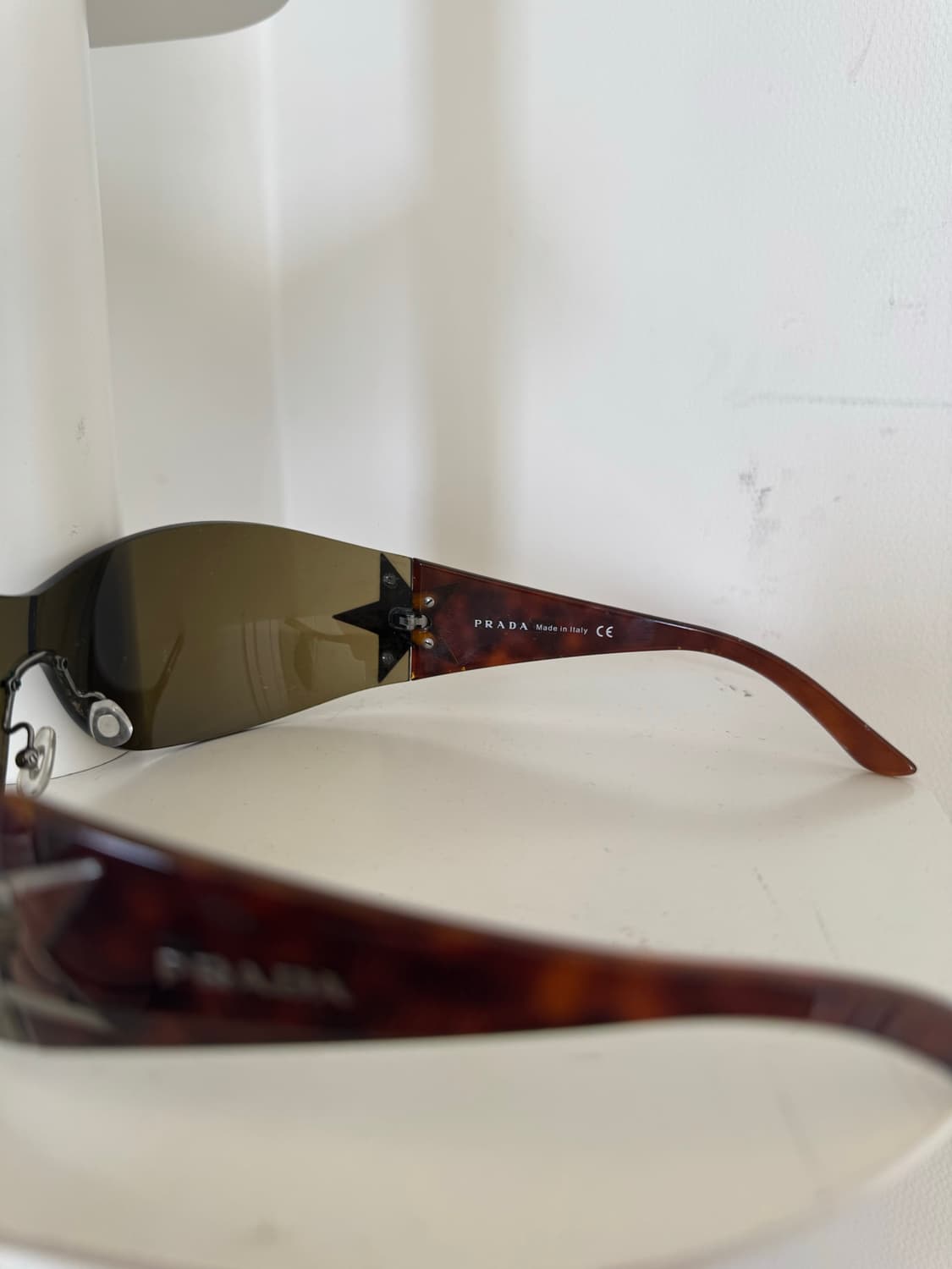 Prada SS04 Star Wrap Sunglasses 상품이미지3