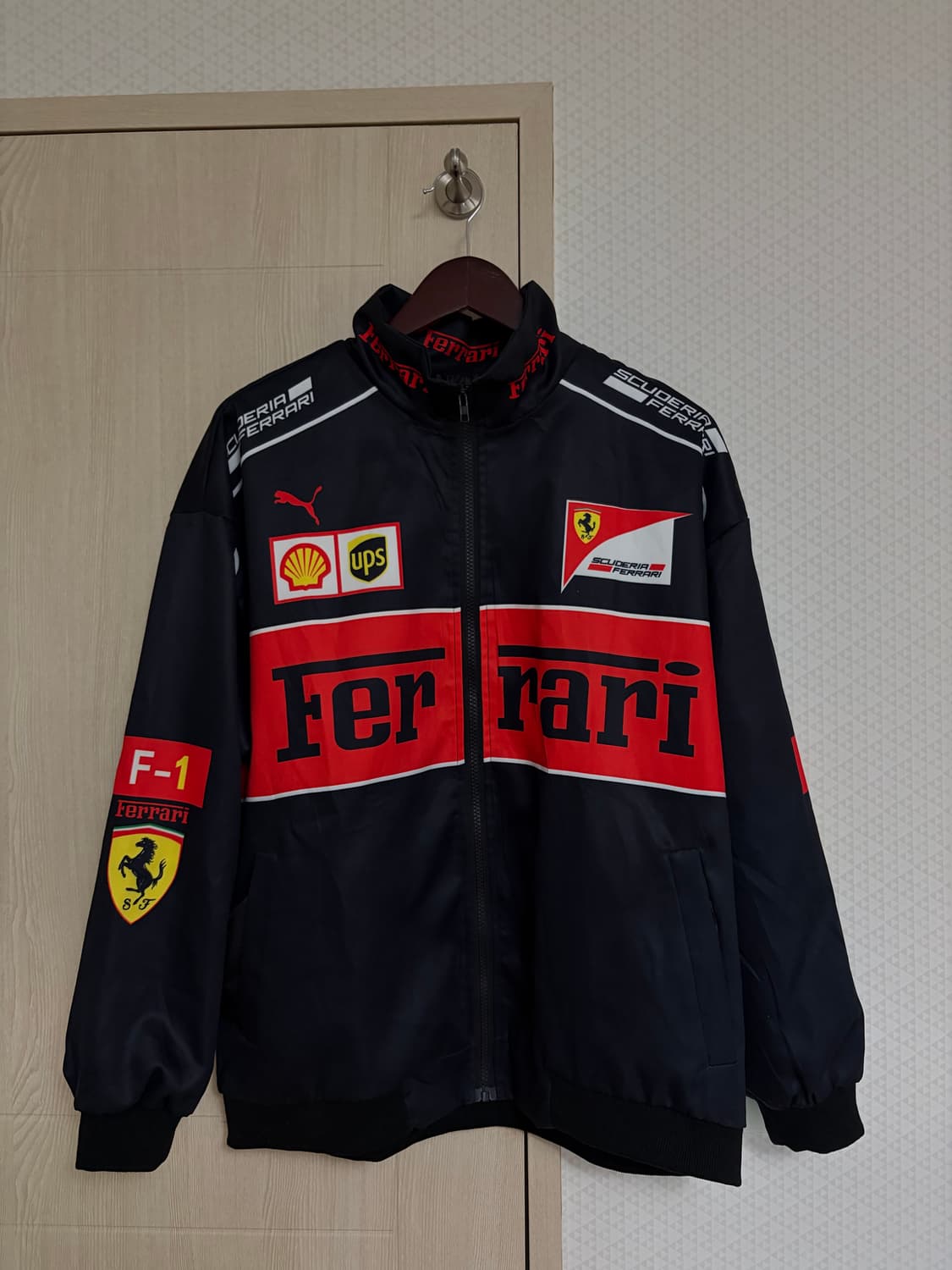 페라리 F1 자켓 상품이미지1