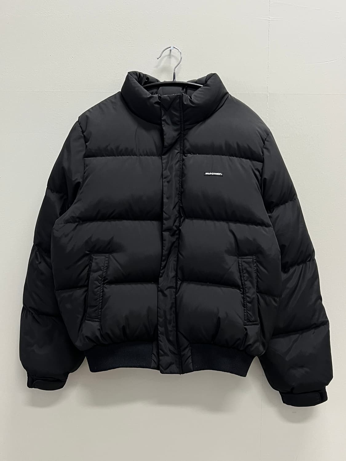미스치프 백로고 숏패딩 자켓 상품이미지2