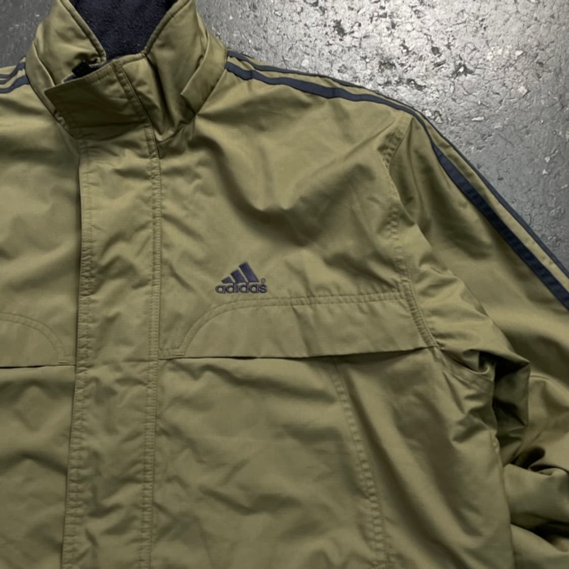 100 아디다스 올드스쿨 올리브 자켓 상품이미지2