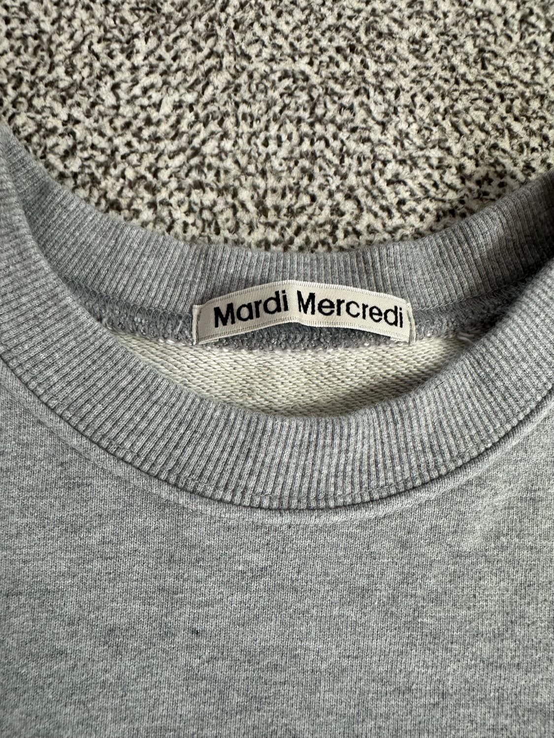 마르디 메크르디 맨투맨 그레이 상품이미지3