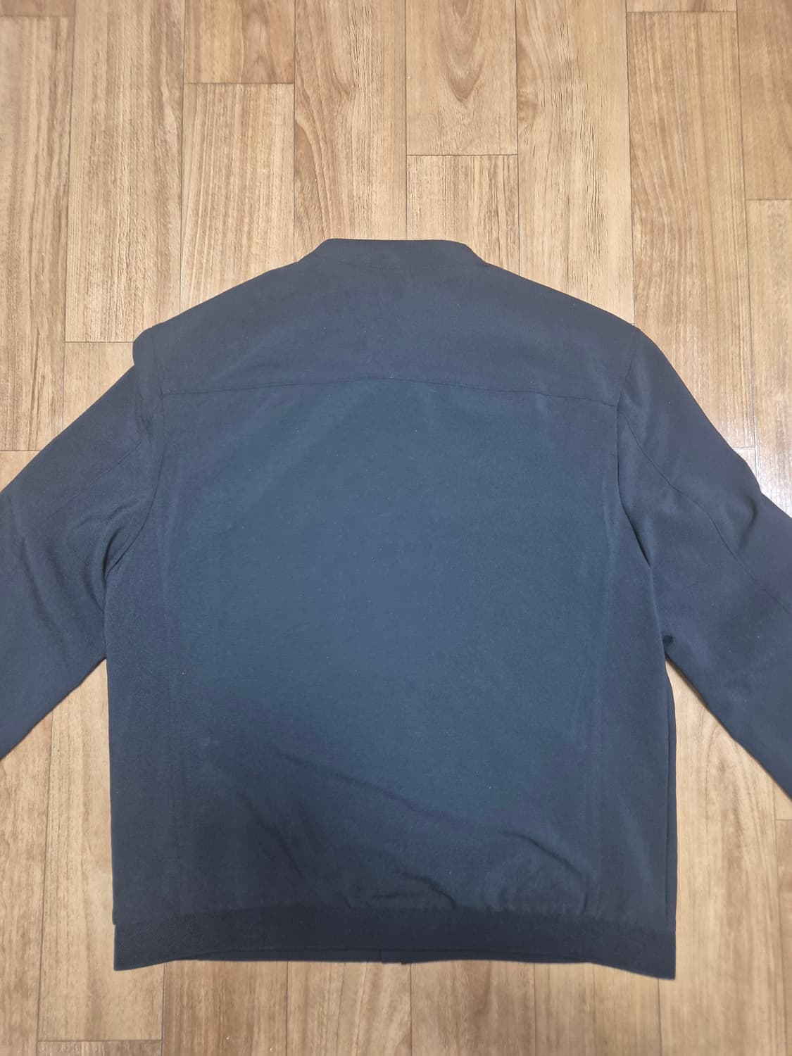 폴햄(POLHAM) 블랙 스텐넥 자켓 상품이미지2