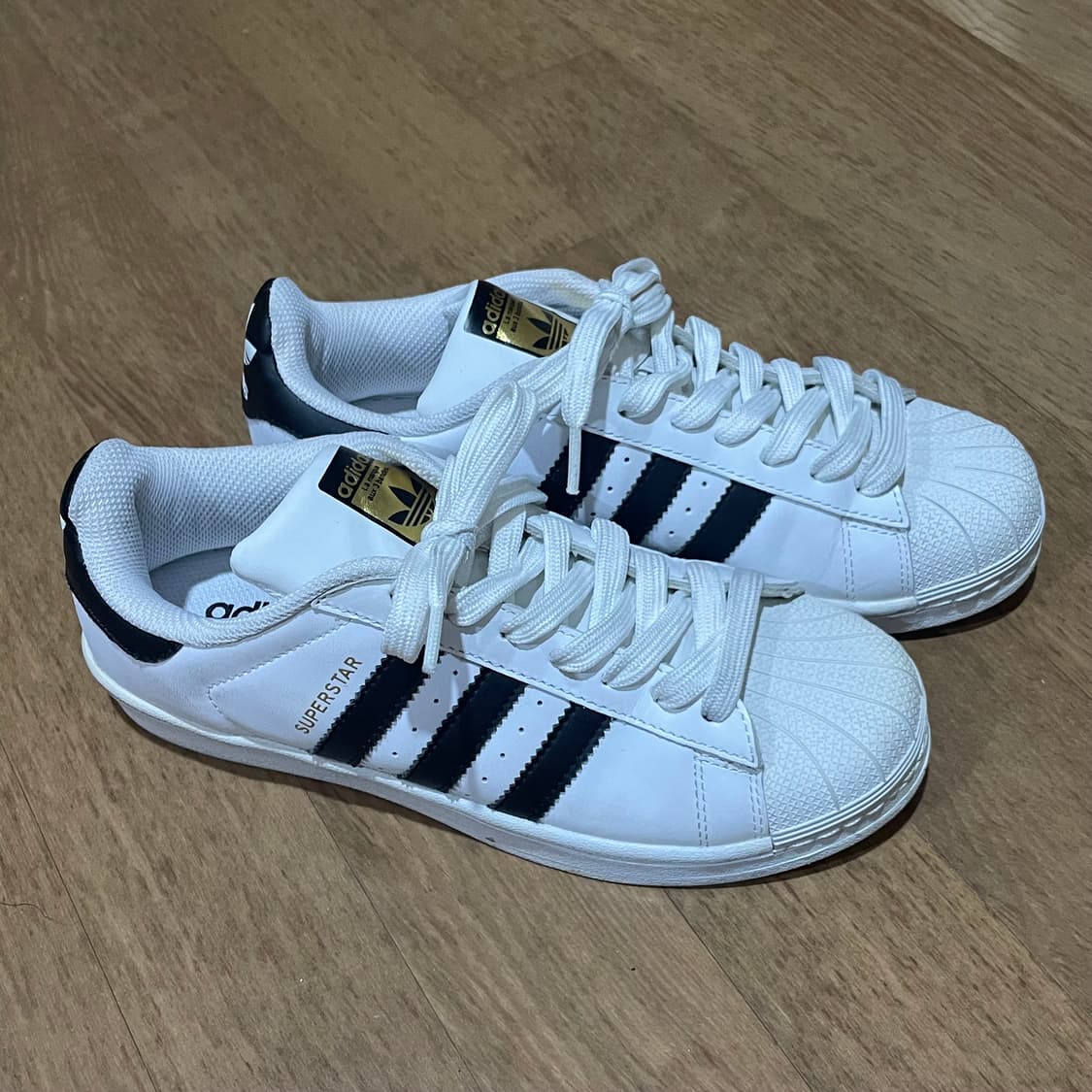 아디다스 슈퍼스타 흰검 245-250 상품이미지1