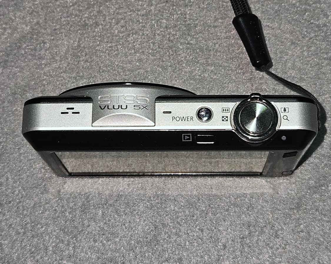 삼성 vluu ST95 빈티지 디카 판매합니다 상품이미지3