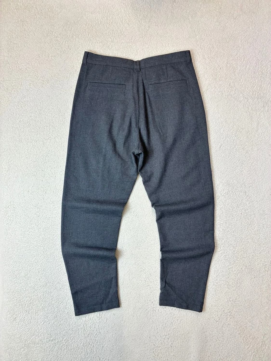 코스 COS 테이퍼드핏 울 팬츠 PN6122 상품이미지5