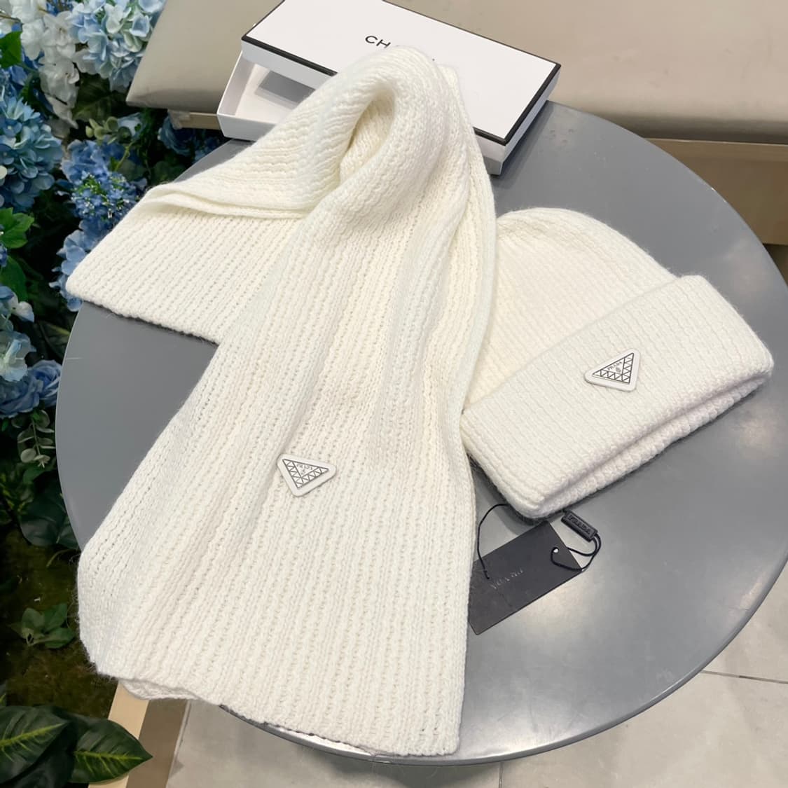 프라다 가을 겨울 모자
 상품이미지3