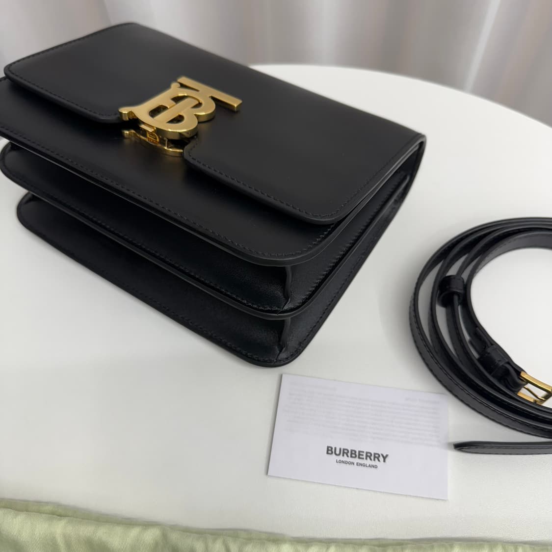 [정품] 버버리 TB백 스몰 블랙 상품이미지7