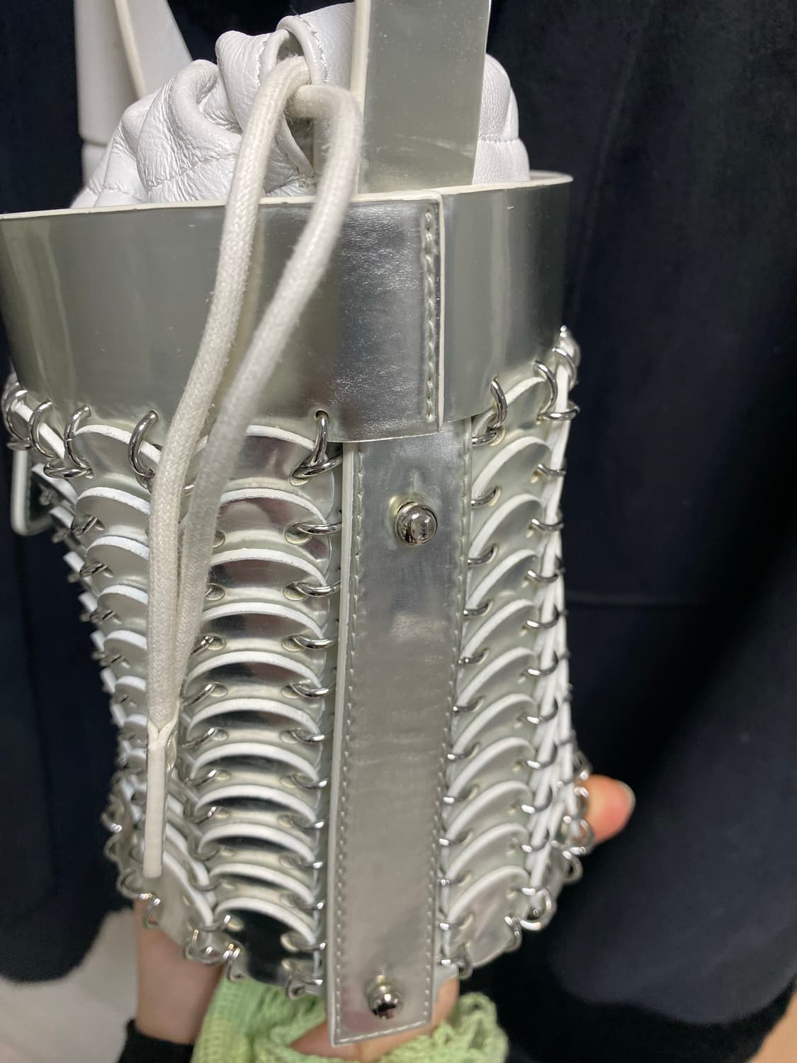 파코라반 숄더백 상품이미지2