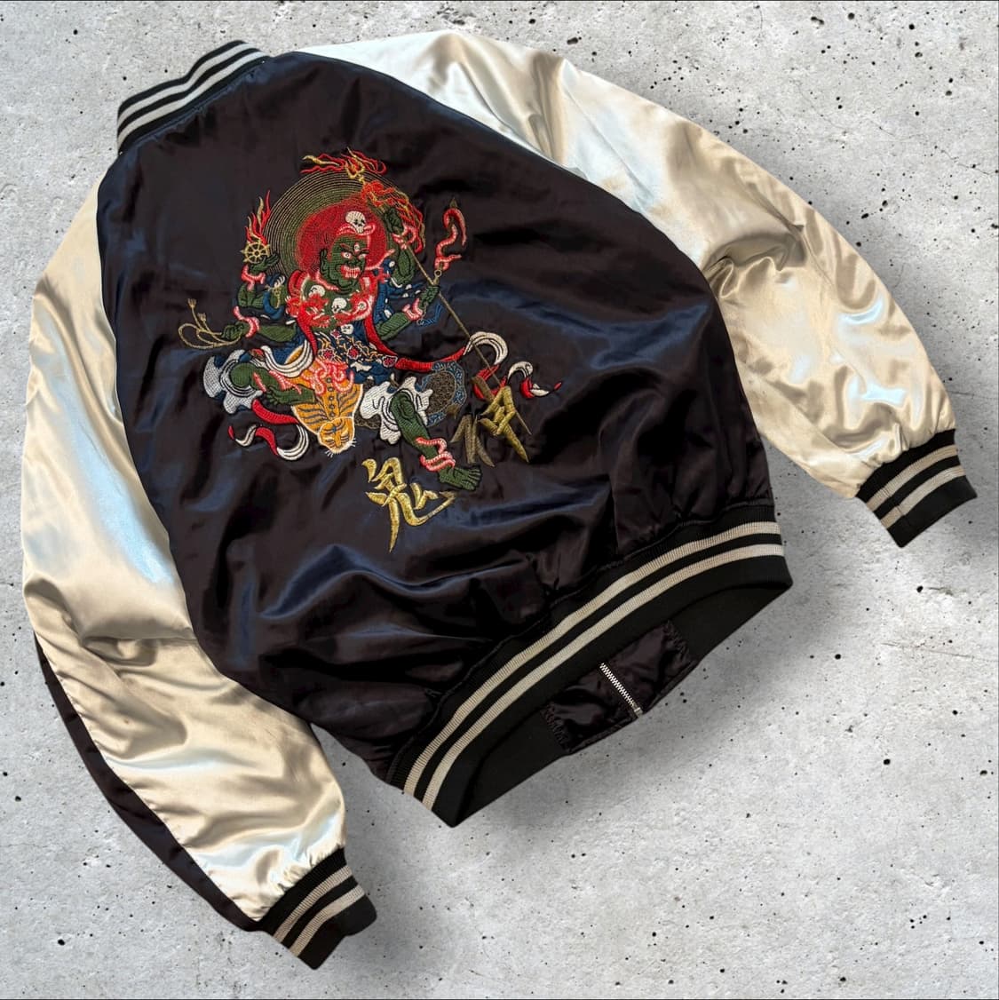 [LL] 호시히메 Hostihime 스카쟌 자켓 블랙 실버 자수 B269 상품이미지2