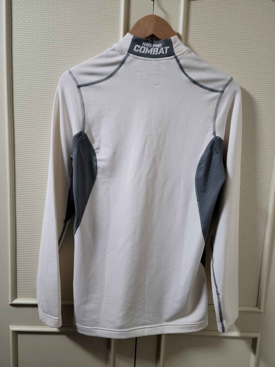 나이키 프로 컴뱃 하이퍼웜 드라이핏 맥스 집업 S 사이즈 상품이미지6