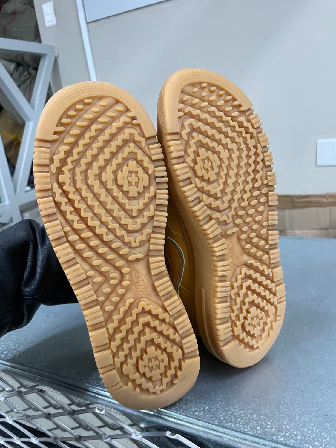 나이키 에어 포스 1 고어텍스 부트 플랙스 260 상품이미지6