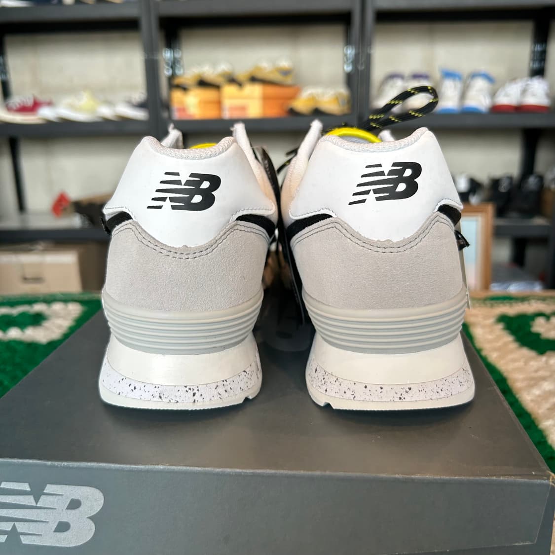 새상품 뉴발란스 U574TE2 상품이미지4