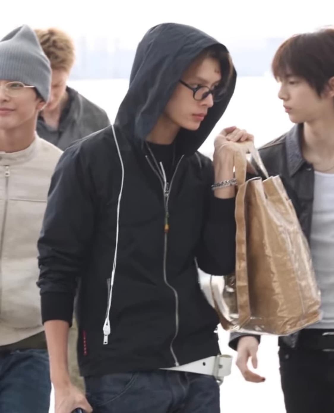 [코르티스 제임스 착용] 프라다 스포츠 2018 후드집업 상품이미지1