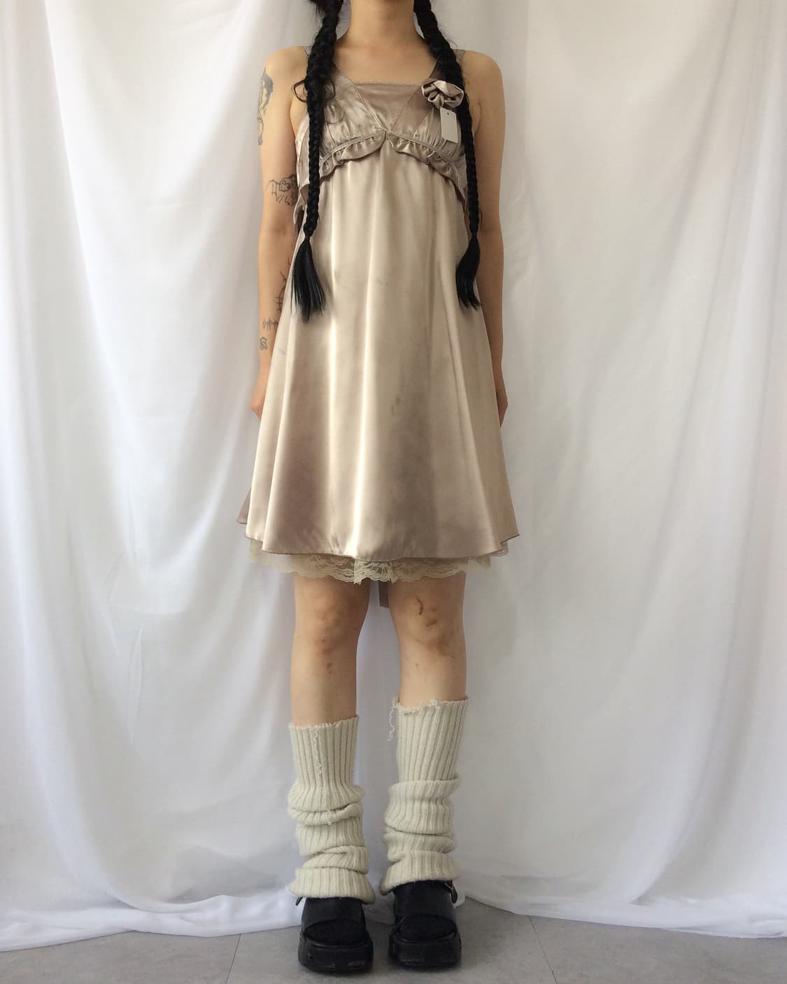 Corsage point glossy sleeveless onepiece 상품이미지9