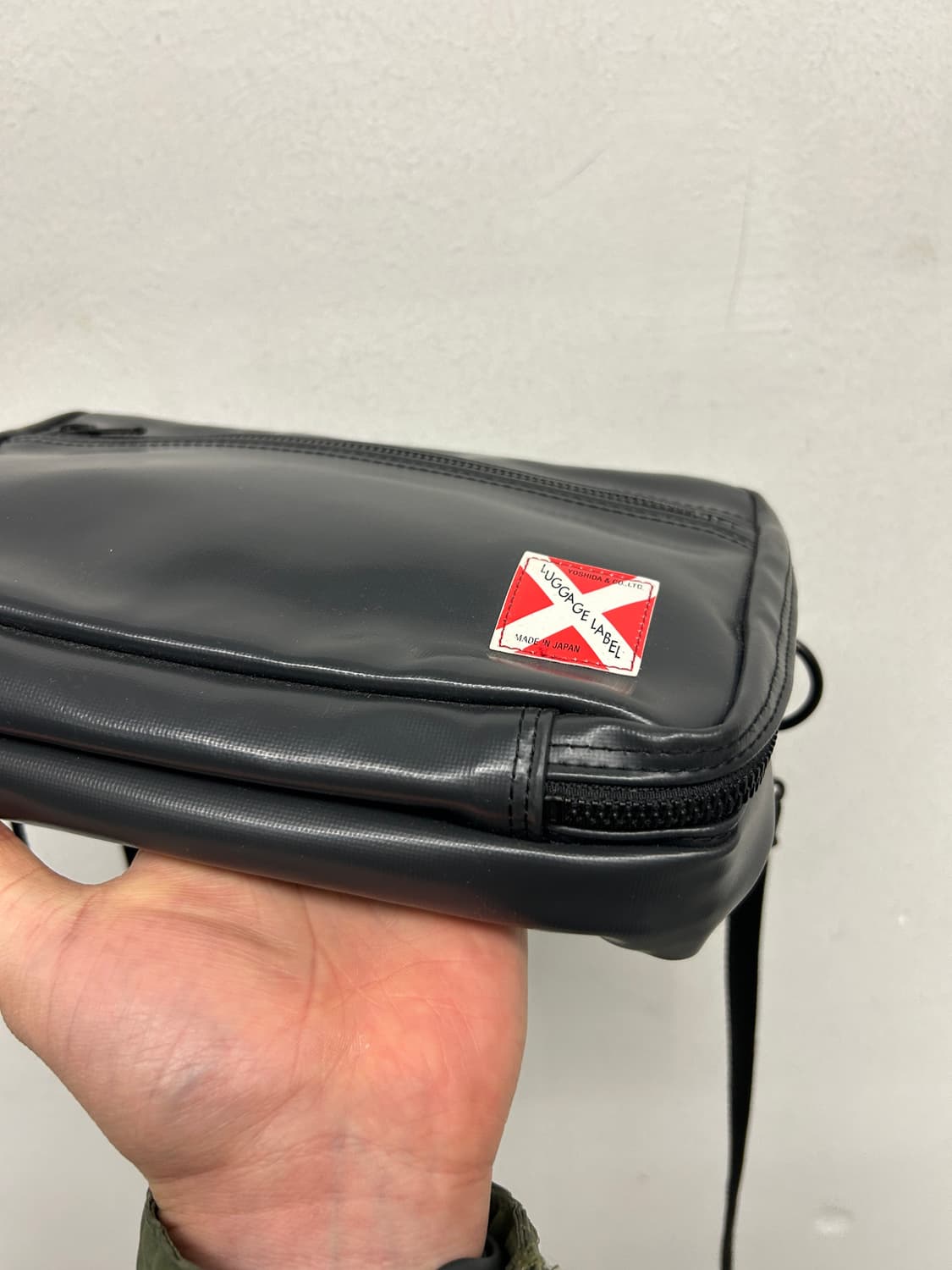 포터 러기지 라벨 PVC 크로스백 상품이미지3