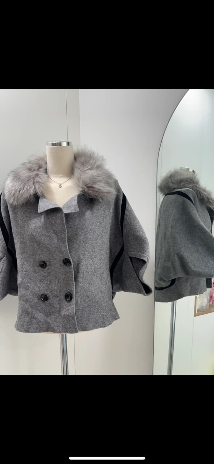 그레이 퍼 카라 반소매 코트 상품이미지3